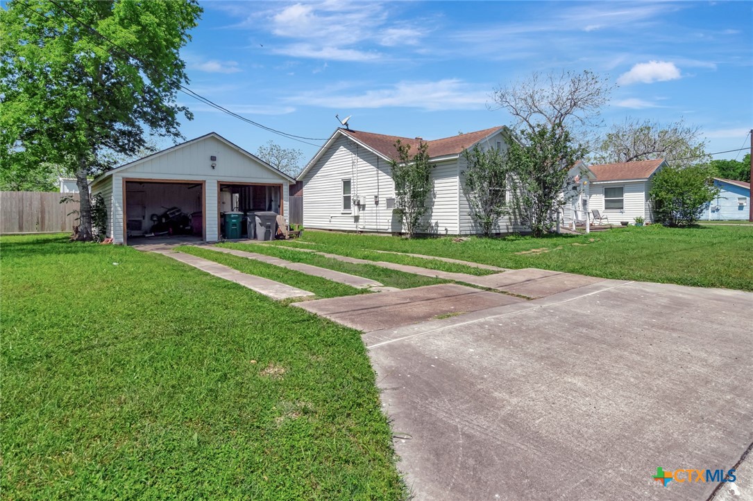 1005 Macarthur Street Property Photo 6