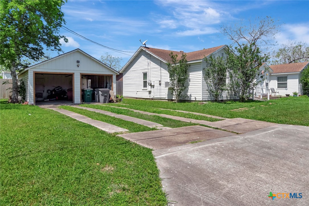 1005 Macarthur Street Property Photo 7