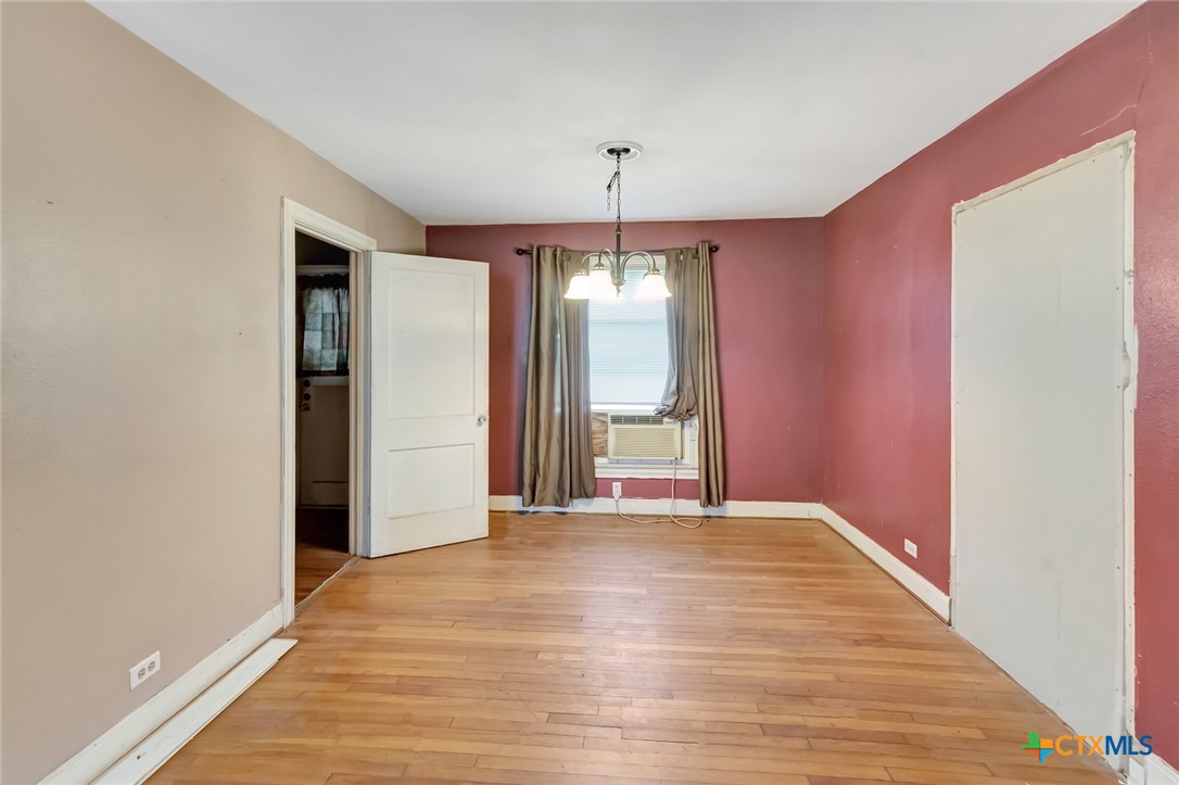 1005 Macarthur Street Property Photo 10