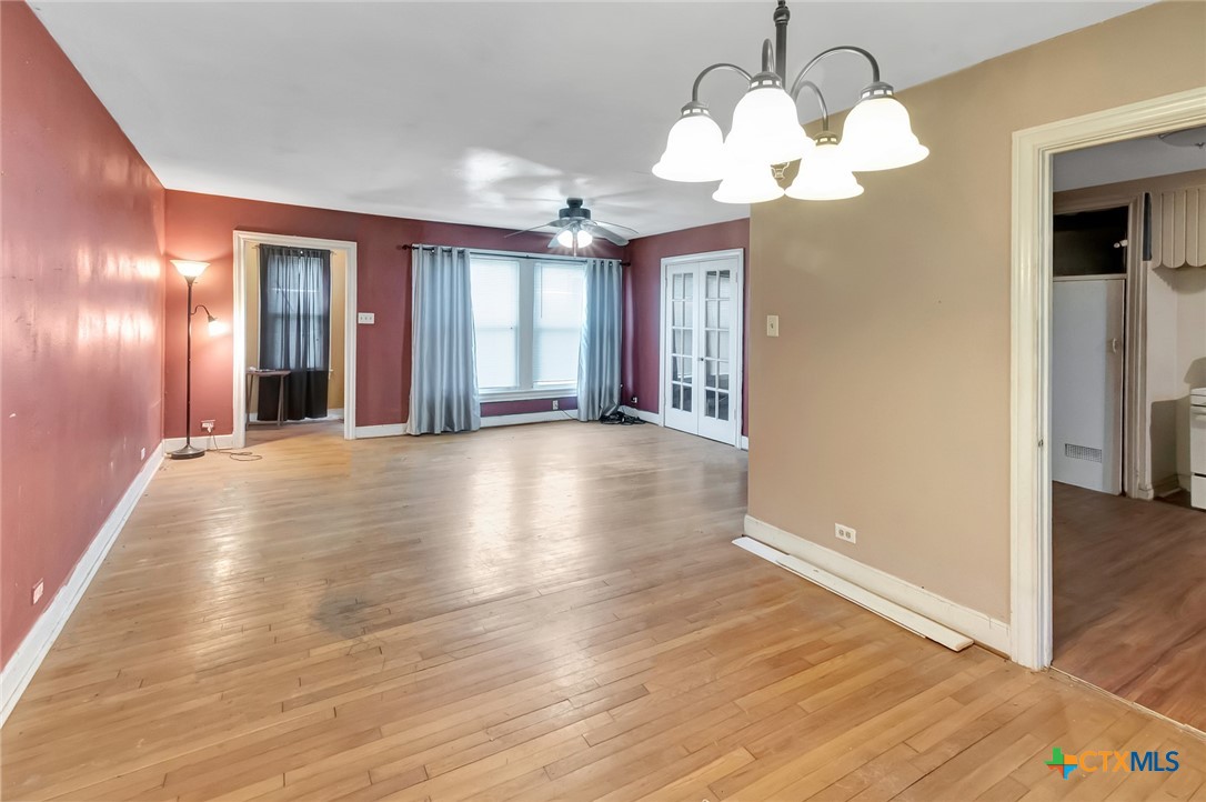 1005 Macarthur Street Property Photo 12