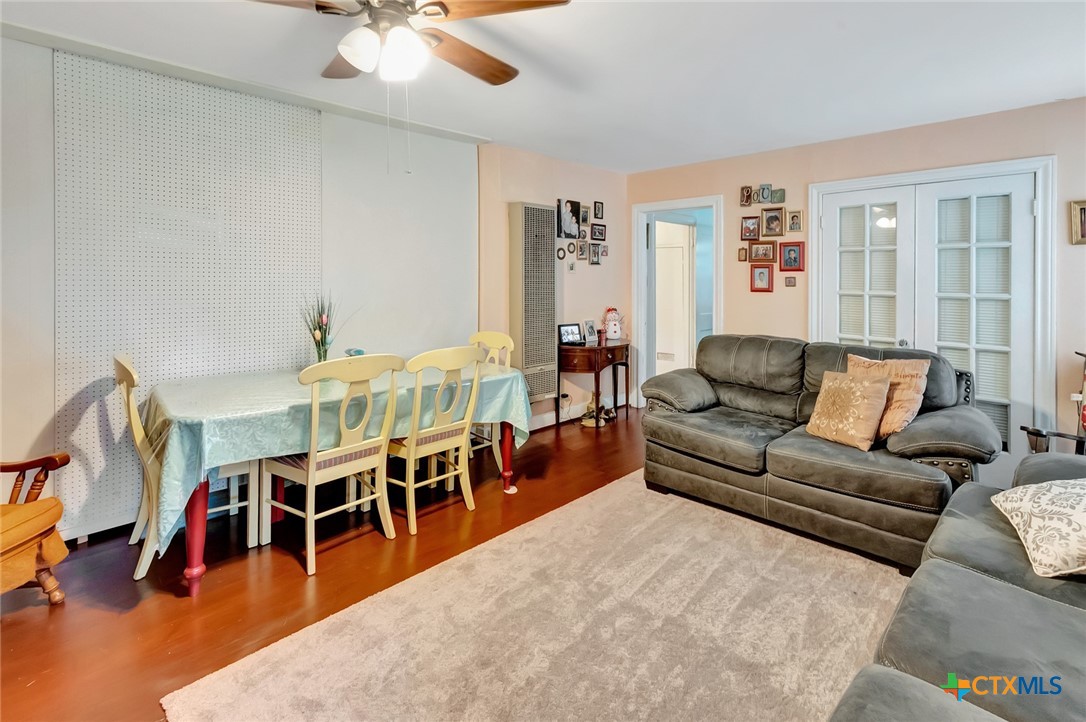 1005 Macarthur Street Property Photo 20