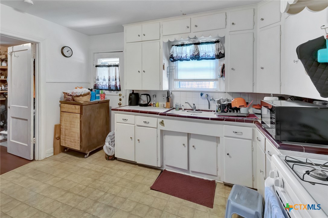 1005 Macarthur Street Property Photo 23