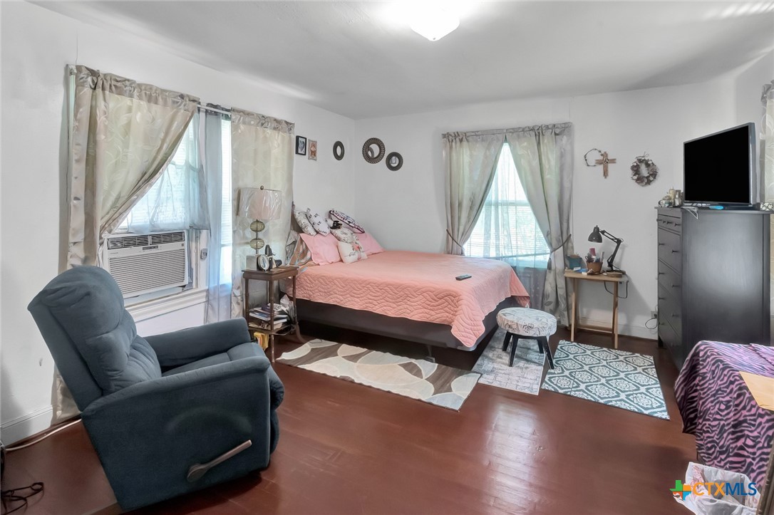 1005 Macarthur Street Property Photo 26