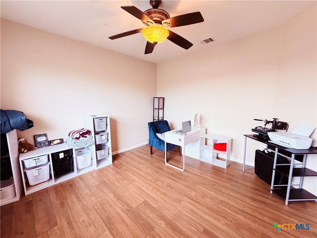 214 Memory Lane Property Photo 5