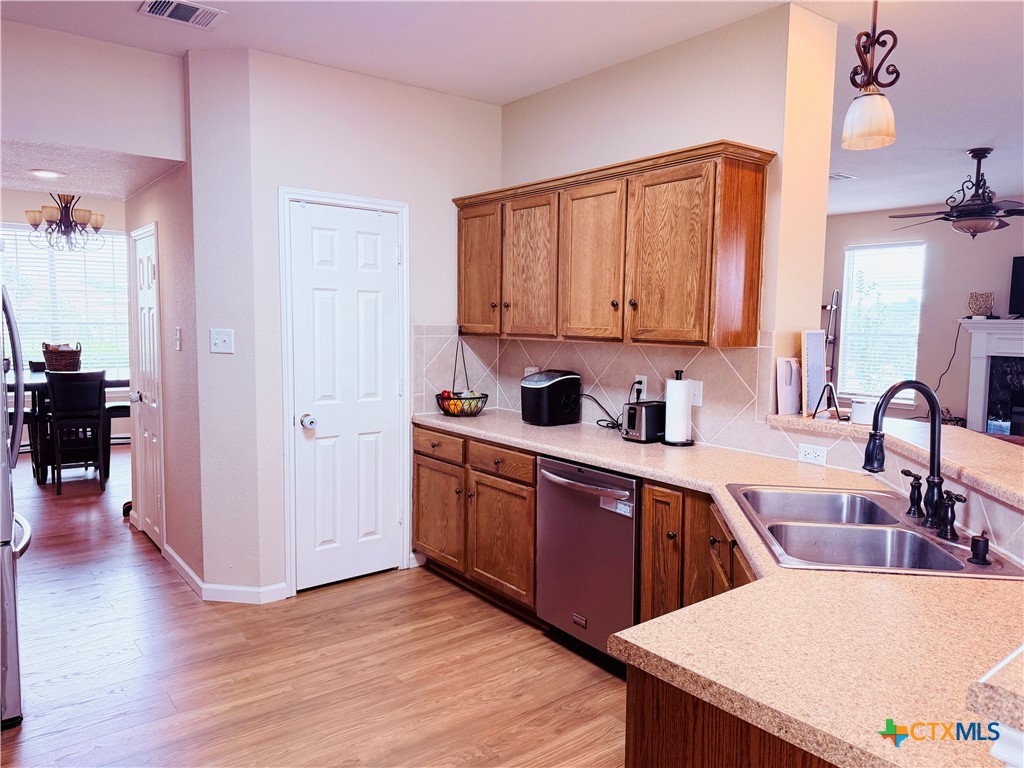 214 Memory Lane Property Photo 10