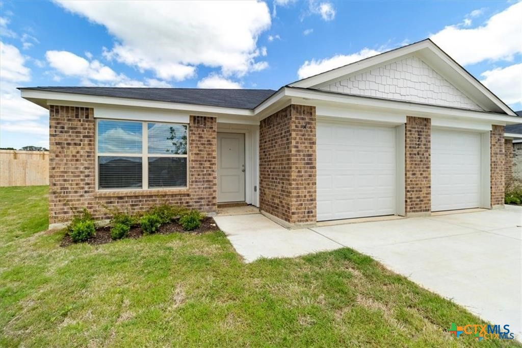 1226 Lehmann Drive A Property Photo 1