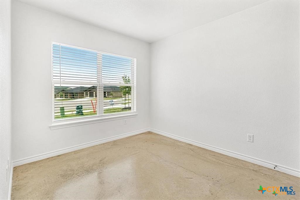 1226 Lehmann Drive A Property Photo 4