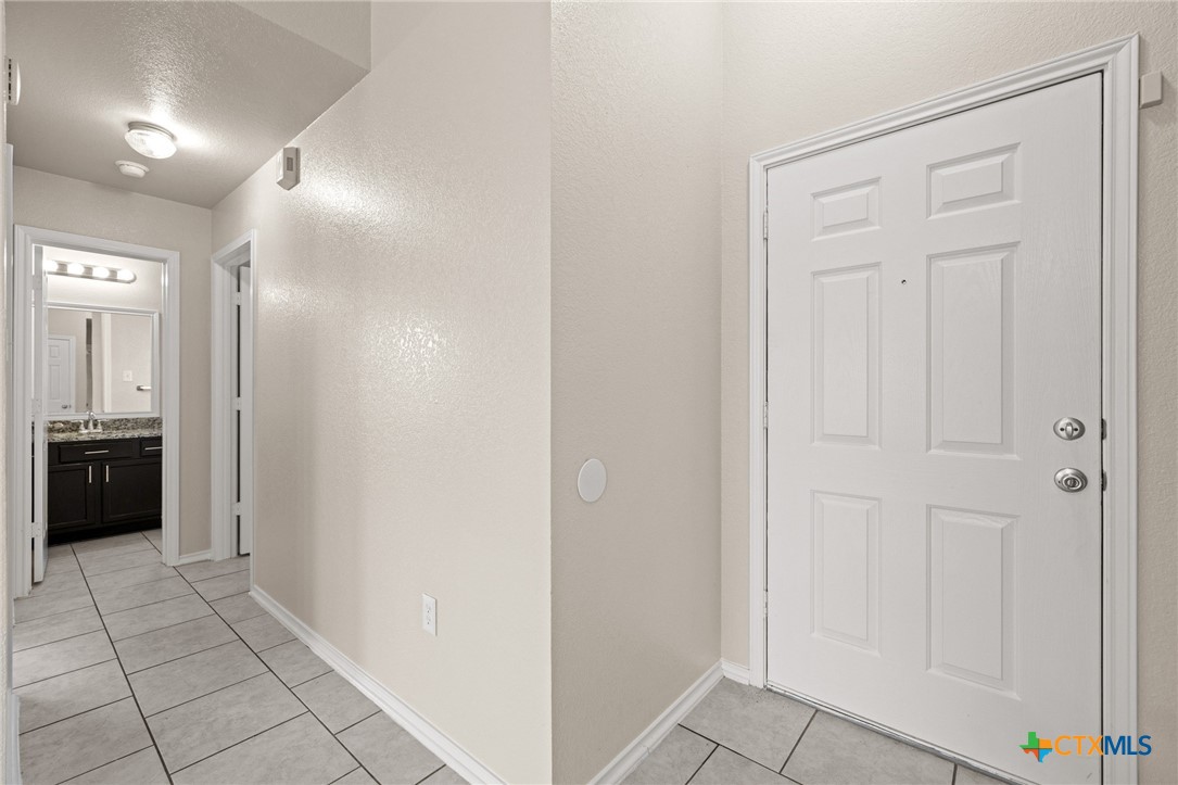 1605 Oak Chase Trail Property Photo 7