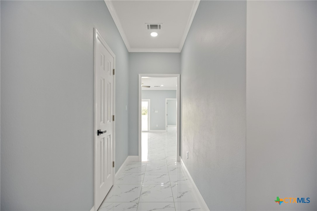 502 Trent Street Property Photo 9