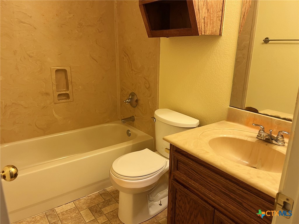 3203 Sherwood Forest Drive Property Photo 17
