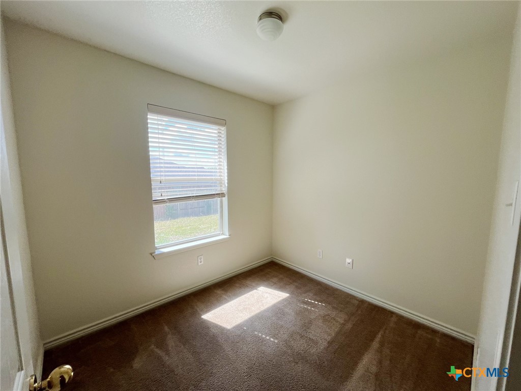 3203 Sherwood Forest Drive Property Photo 22