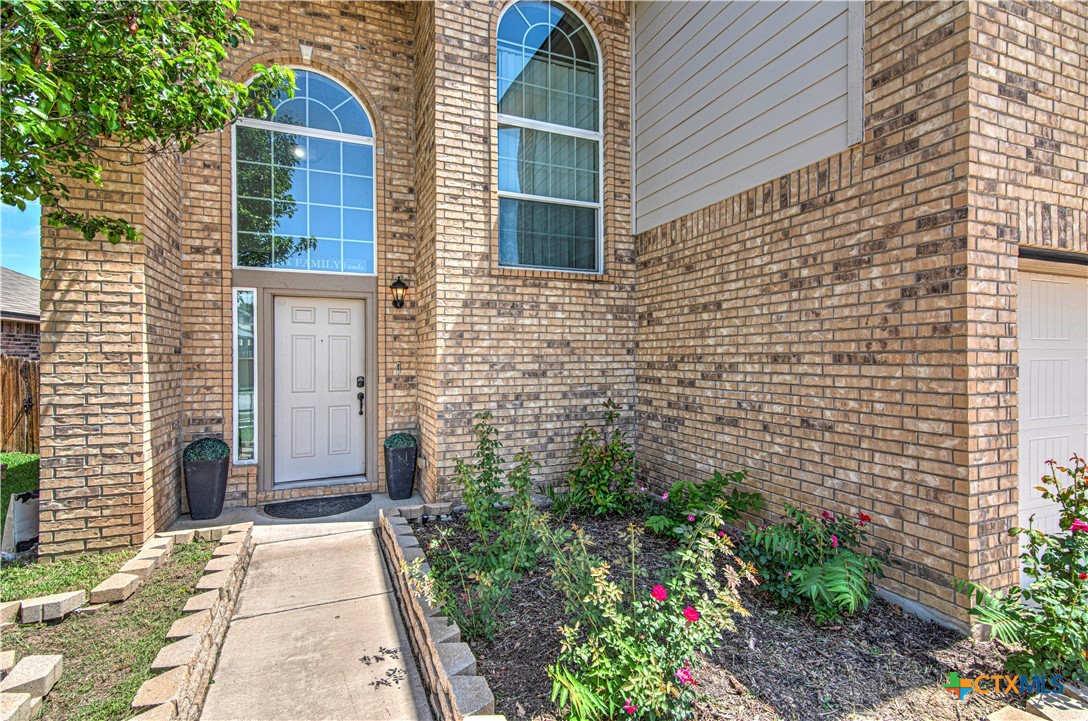 3305 Malmaison Road Property Photo 2