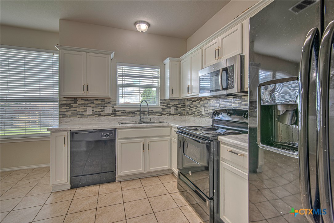 3305 Malmaison Road Property Photo 13