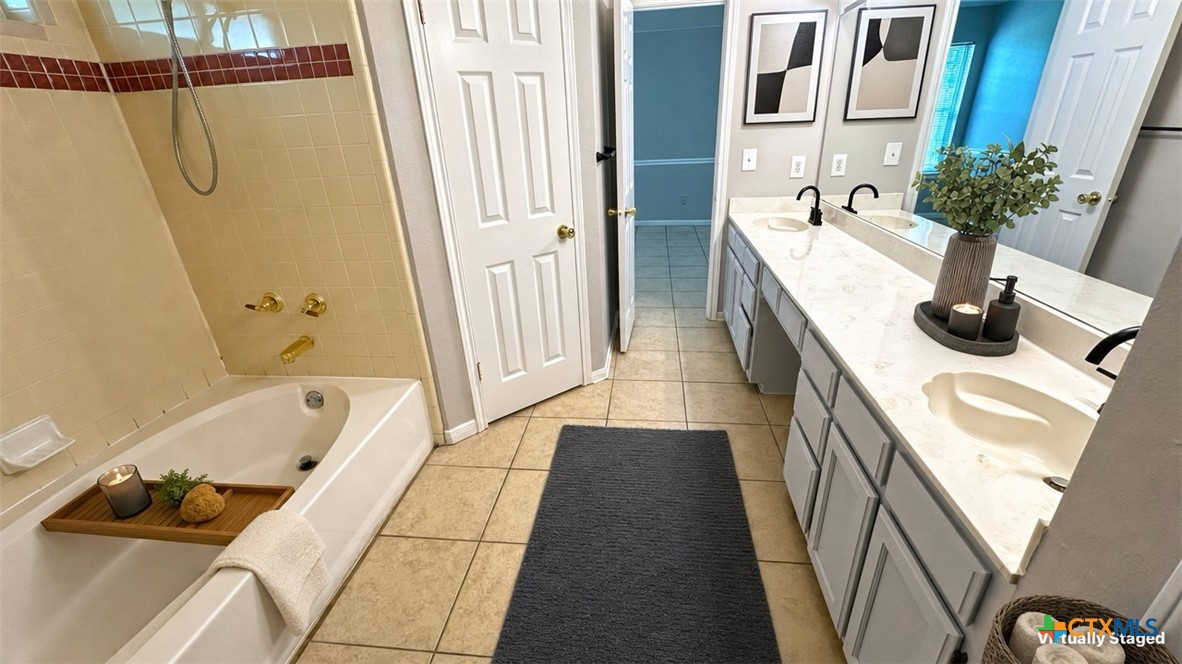 3803 Sawtooth Drive Property Photo 13