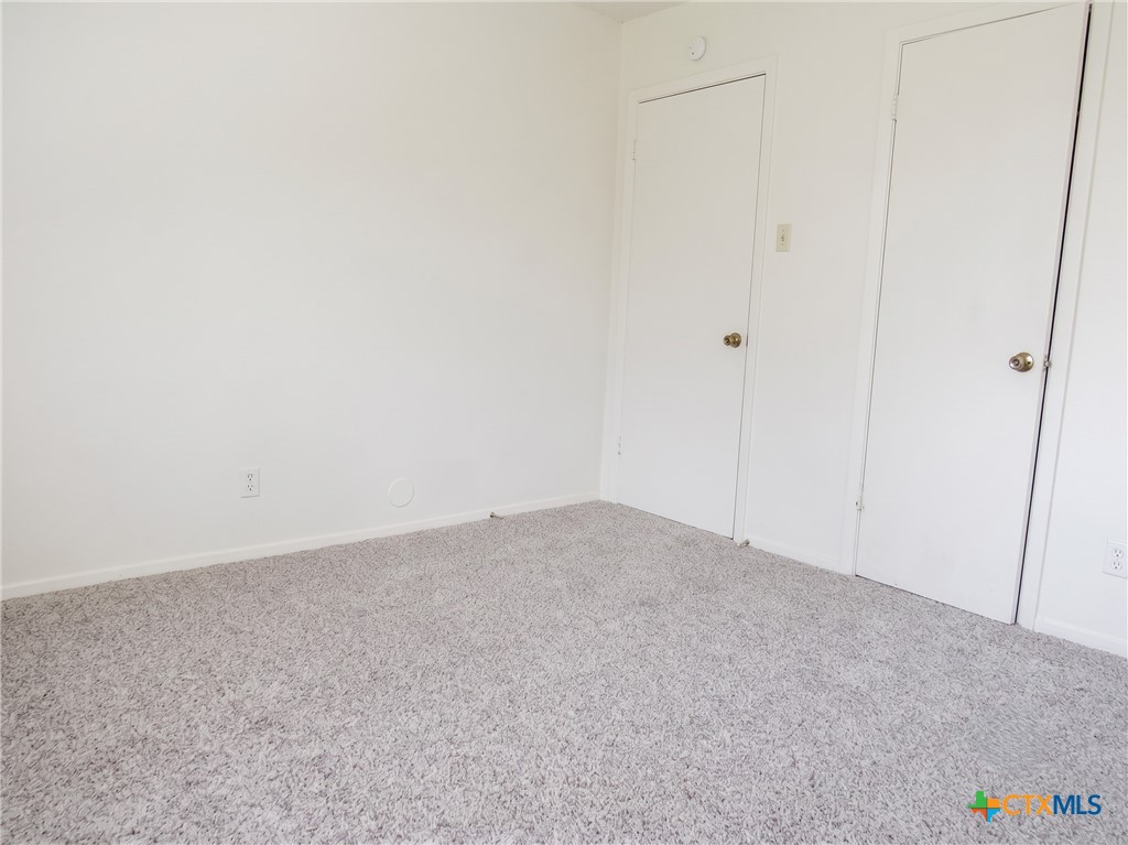 2210 Cascade Drive A Property Photo 8
