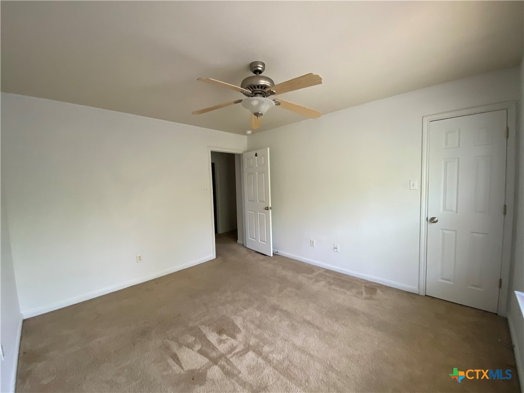 401 S 42nd Street C Property Photo 10