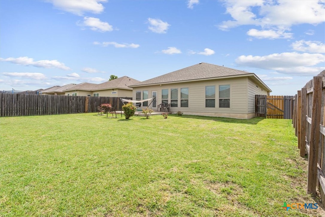 1028 Wethersfield Lane Property Photo 31