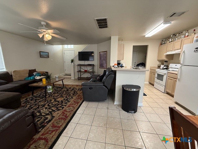 911 Sage Wood Trail Property Photo 2