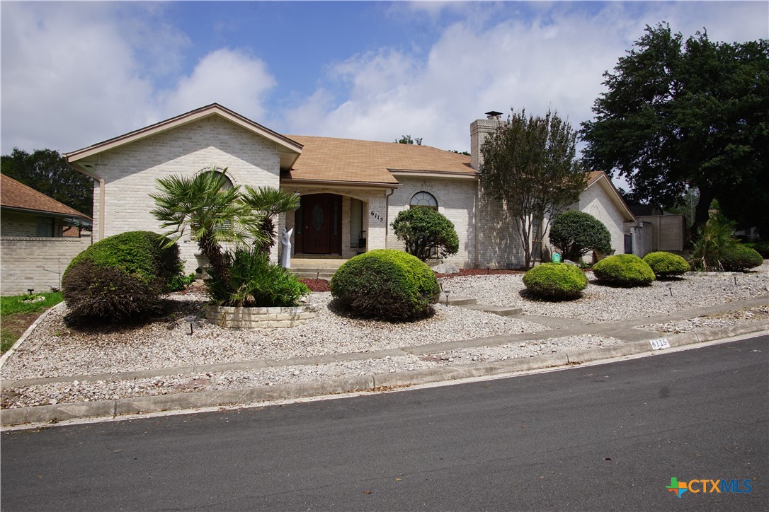 6115 Royal Breeze Property Photo 1
