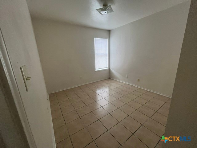 3408 Barcelona Drive C Property Photo 5