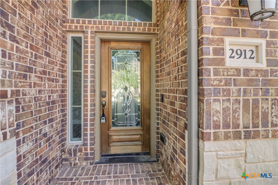 2912 Countryside Path Property Photo 2