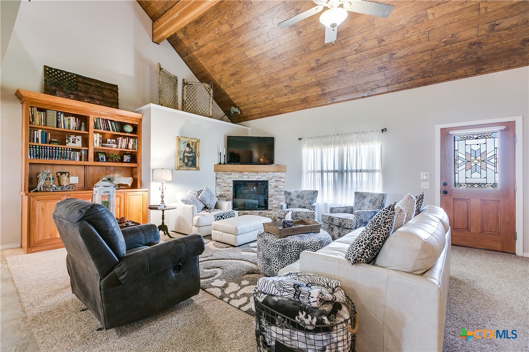 16967 Cr 290 Property Photo 13