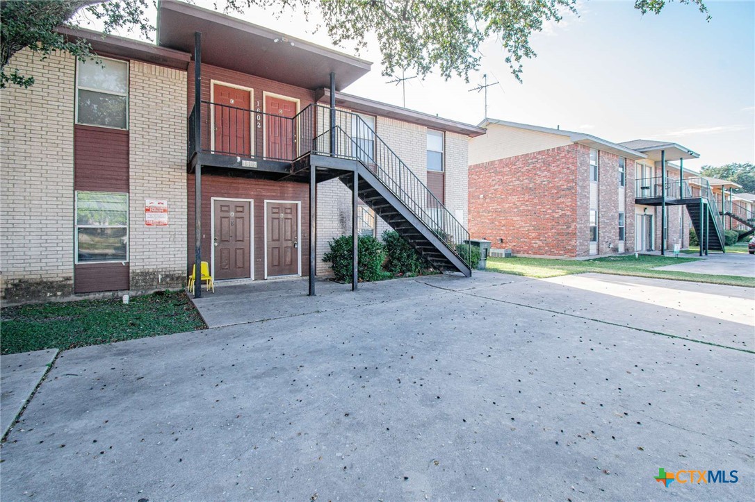 1602 Benttree Drive D Property Photo 1