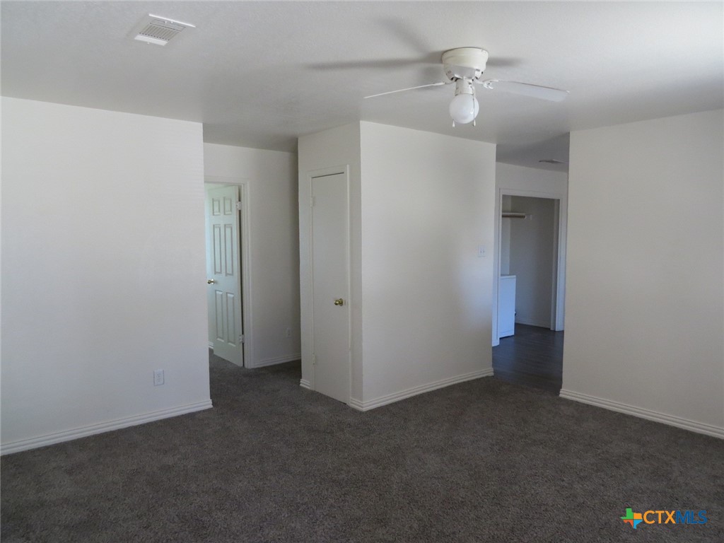 1602 Benttree Drive D Property Photo 2