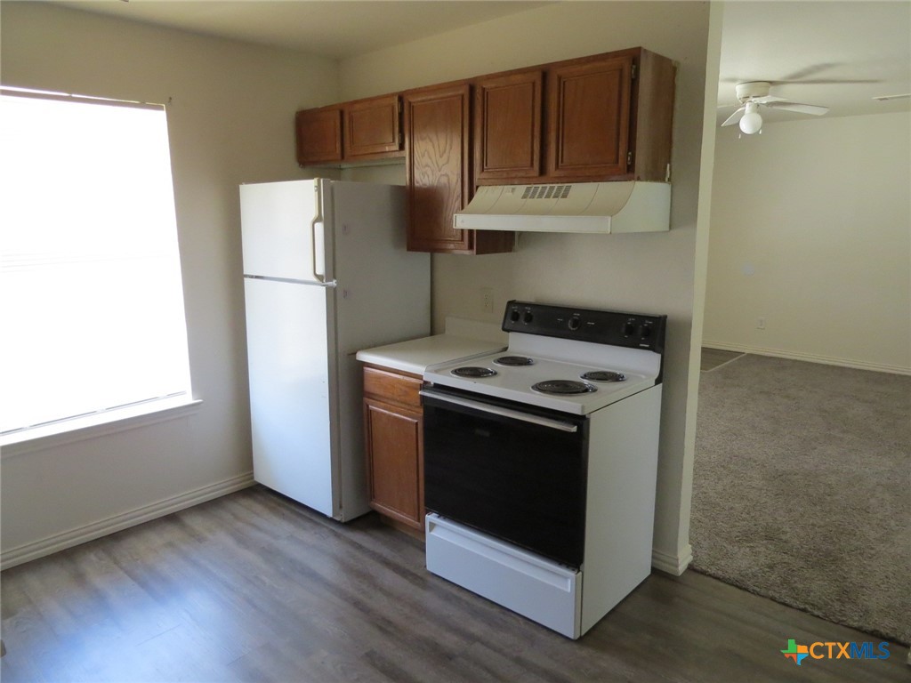 1602 Benttree Drive D Property Photo 4