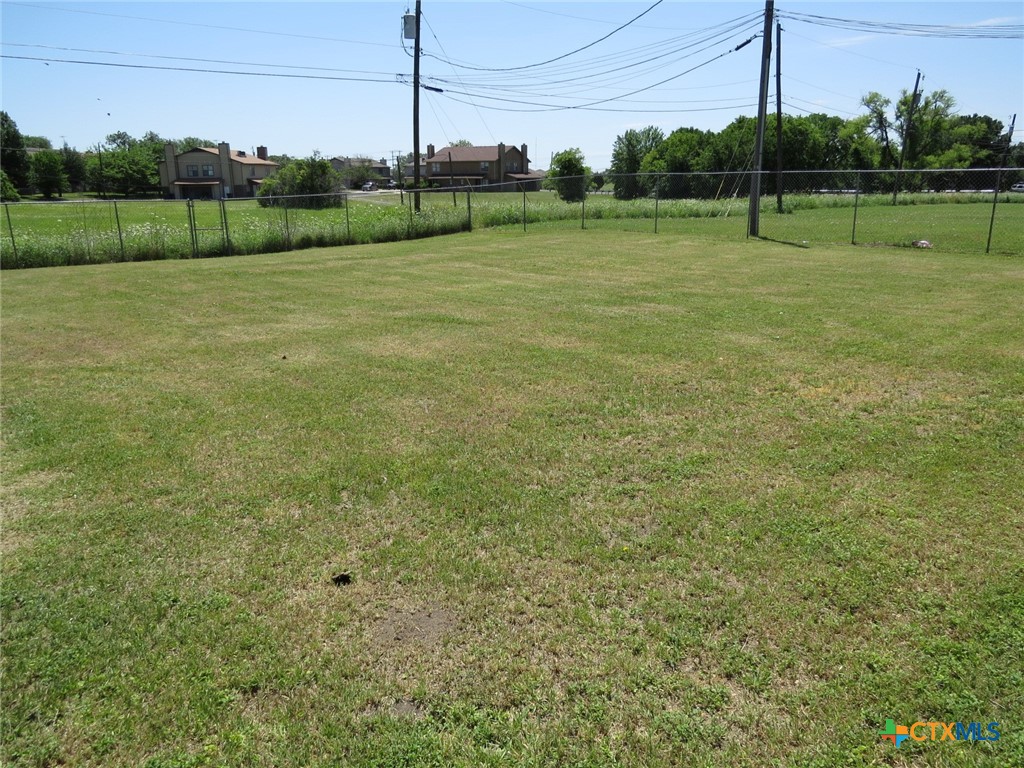 1602 Benttree Drive D Property Photo 13