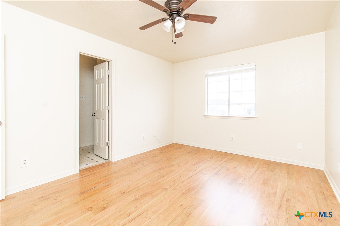 405 Deloris Drive Property Photo 10