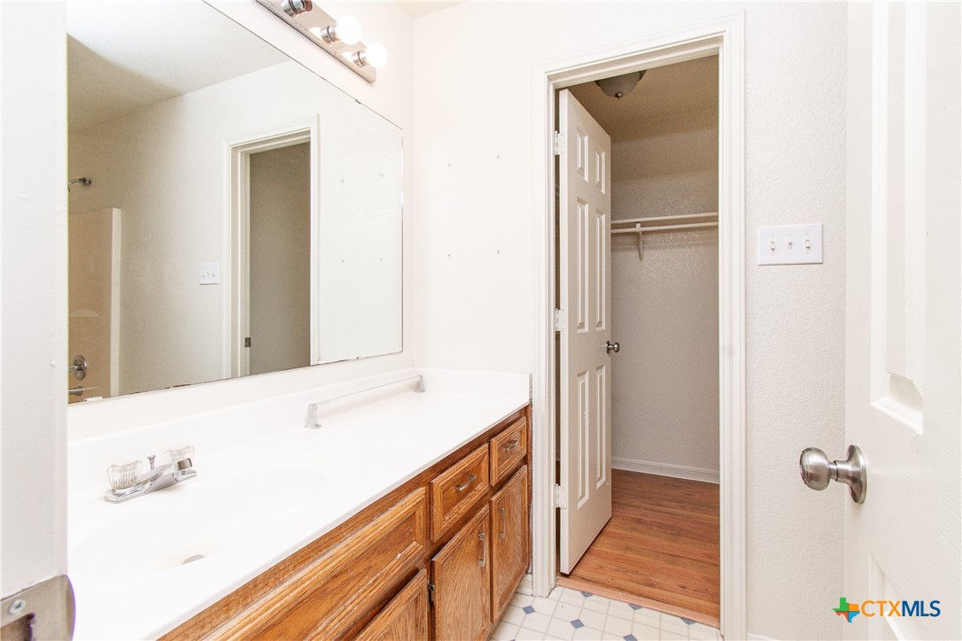 405 Deloris Drive Property Photo 12