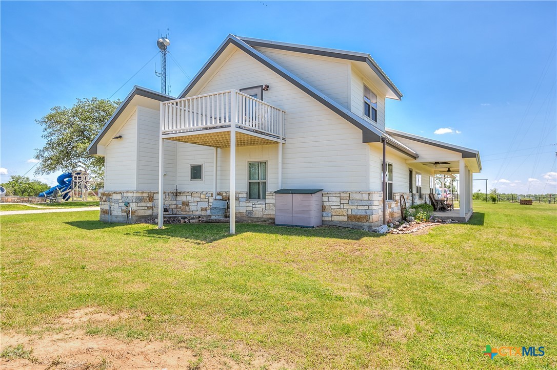 16967 Cr 290 Property Photo 4