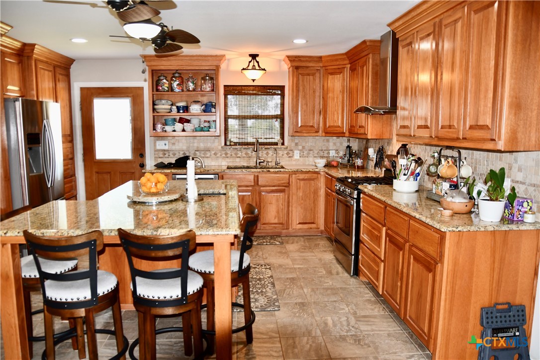 16967 Cr 290 Property Photo 11