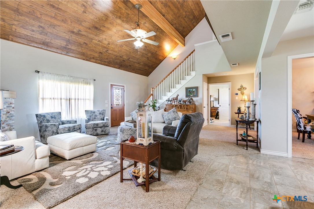16967 Cr 290 Property Photo 16