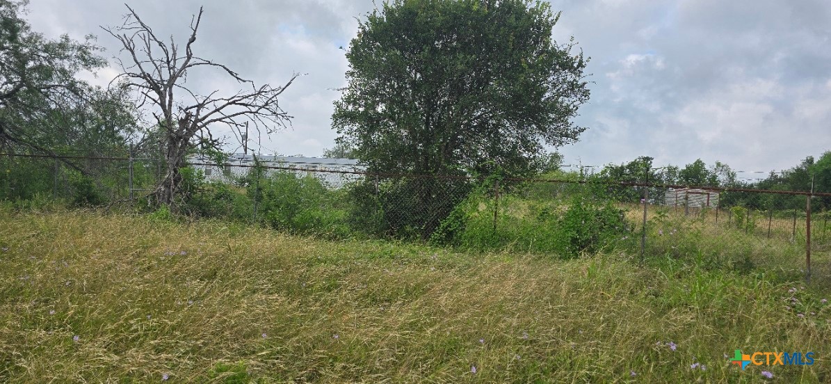 7057 Hwy 90a Property Photo 4