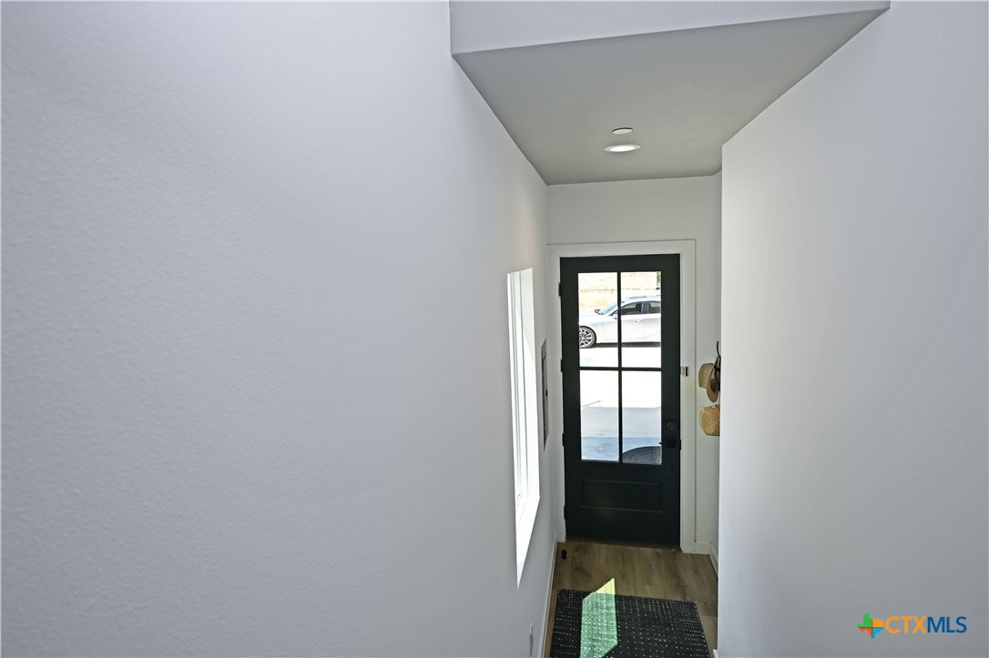 1208 N Academy Avenue 3207 Property Photo 29