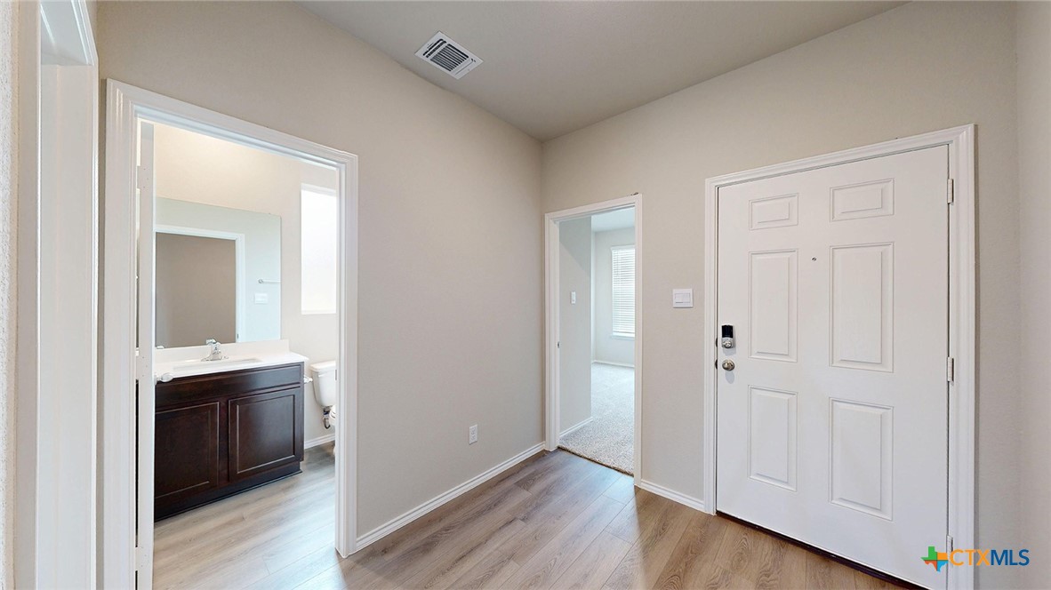 1108 Ribeye Road Property Photo 4