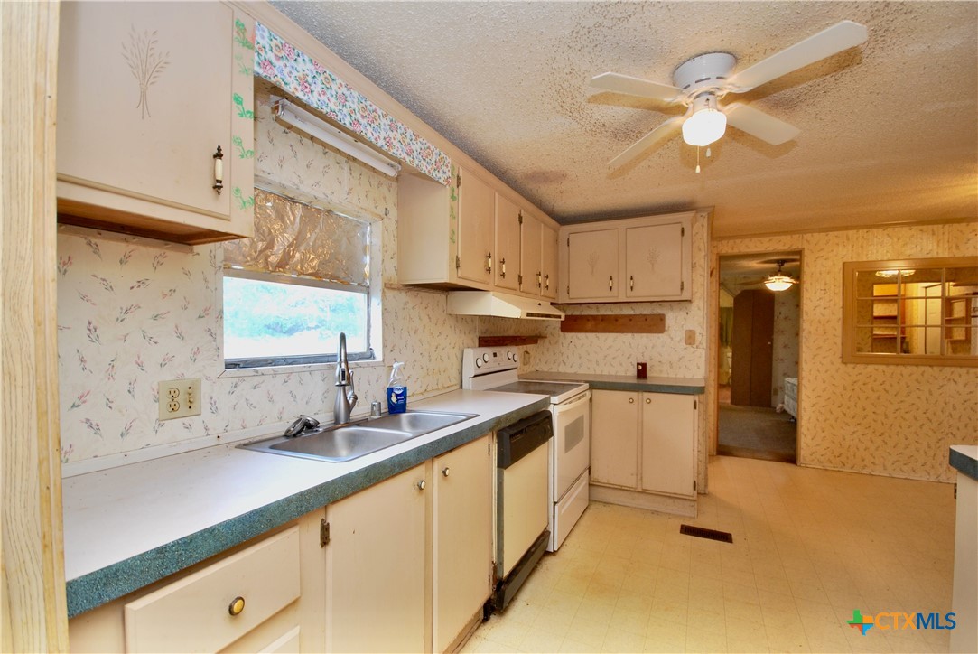 486 County Road 95d Property Photo 7