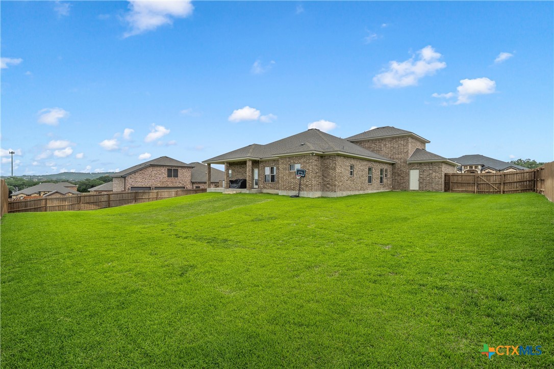 8510 Dorset Drive Property Photo 37