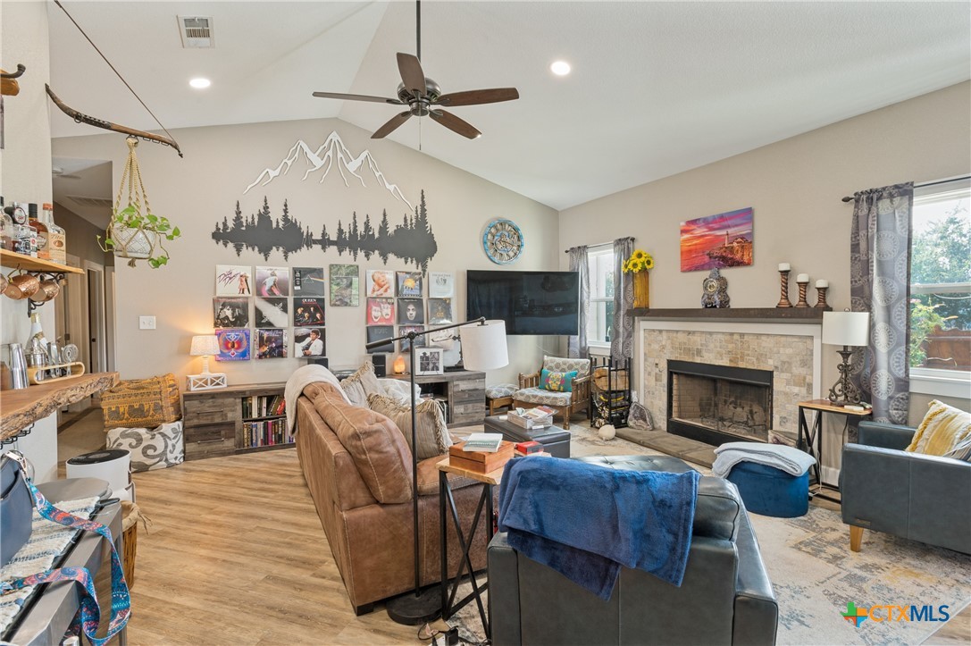 1052 Meandering Way Property Photo 5