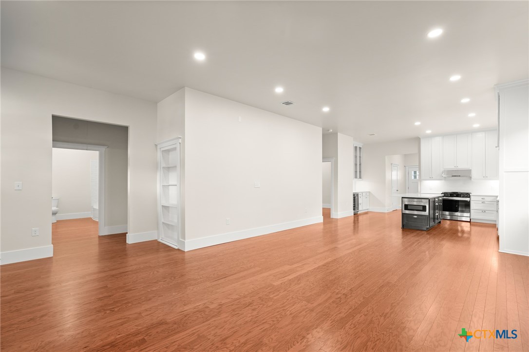608 Cibilo Property Photo 6