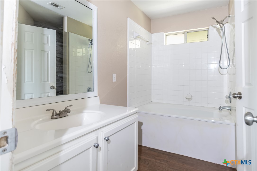1302 Saddle Drive Property Photo 16