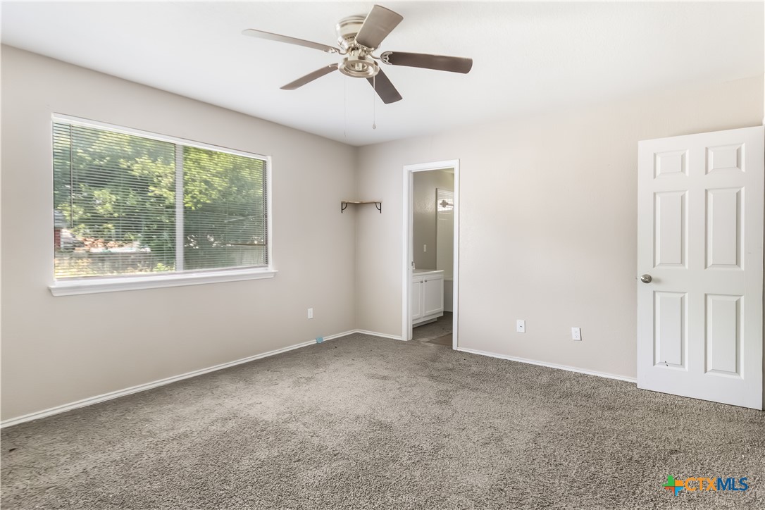 1302 Saddle Drive Property Photo 18