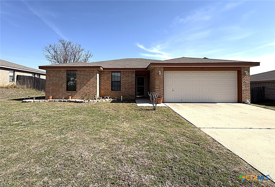 1117 Katelyn Circle Property Photo 1