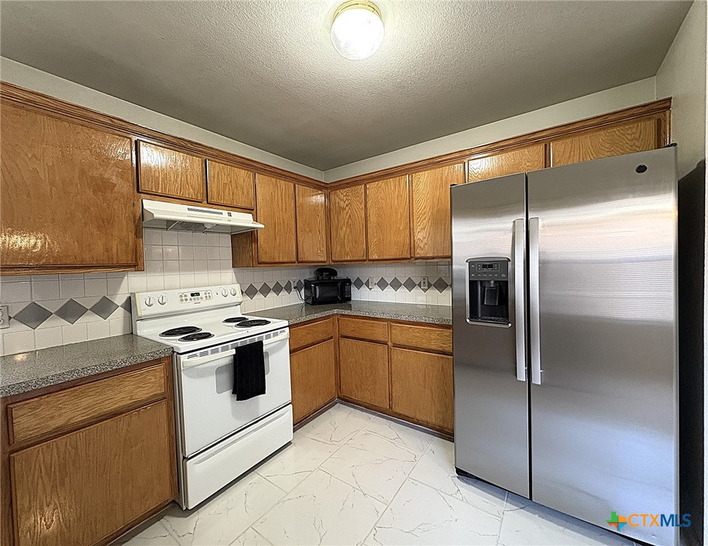 1117 Katelyn Circle Property Photo 9