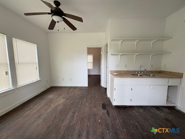 1017 W Nueces Street Property Photo 21