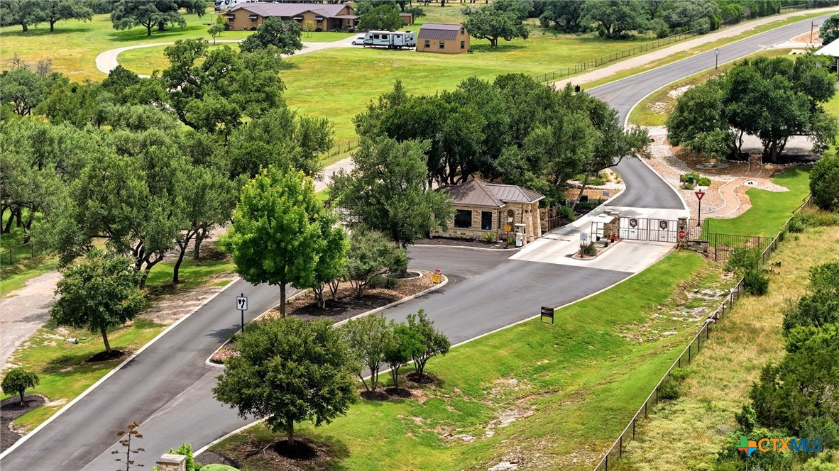 575 Solms Forest Property Photo 6