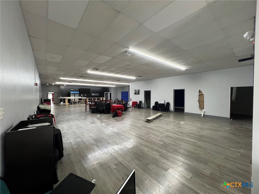 420 E Avenue C Property Photo 18