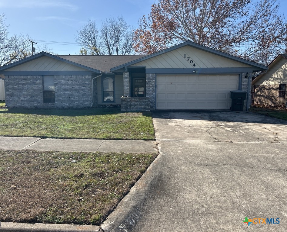 1704 Big Bend Drive Property Photo 1
